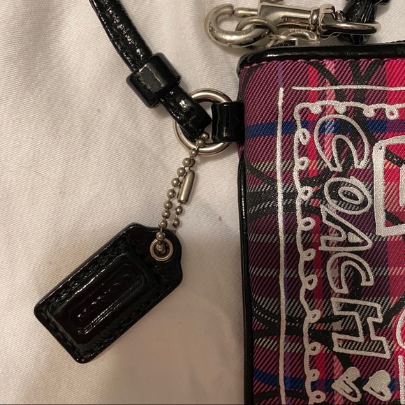 Coach Poppy Wristlet - Picture 2 of 3